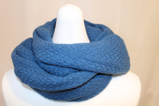 Handknitted cozy winter scarf - Haku wrap around, comfy fashion