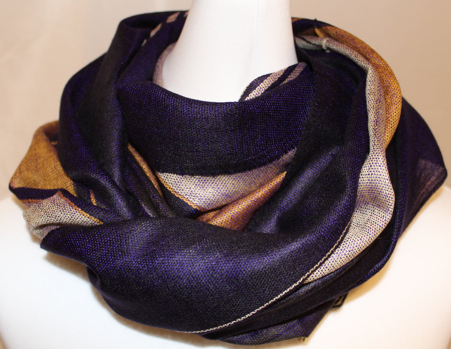 Handcrafted Ecuadorian Achy scarves, timelessly elegant and comfortable