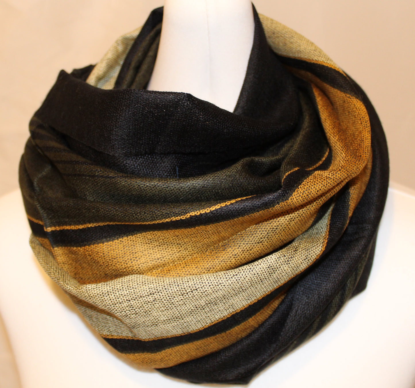 Handcrafted Ecuadorian Achy scarves, timelessly elegant and comfortable